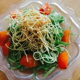 キャベツとサラダ麺、ミニトマトのサラダ